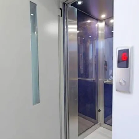 Golden Pearl Apartment Sarande