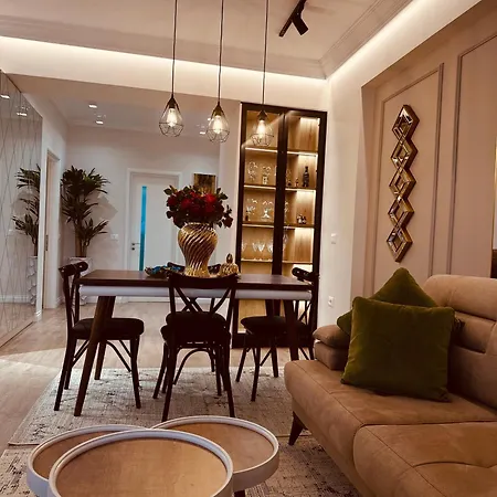 Golden Pearl 아파트 Sarandë